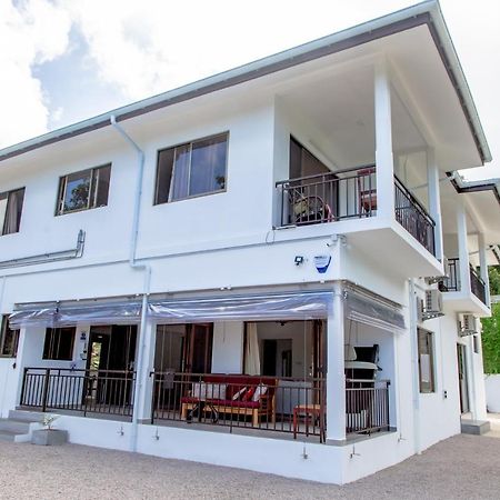 Riverside Mount Simpson - Seychelles Island Beau Vallon  Extérieur photo