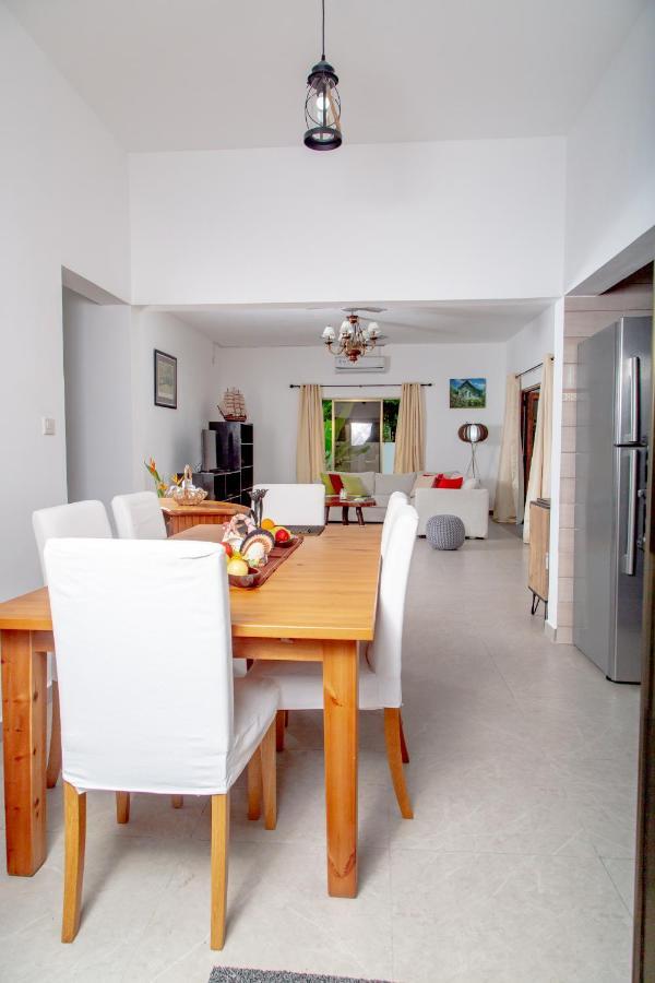 Riverside Mount Simpson - Seychelles Island Beau Vallon  Extérieur photo
